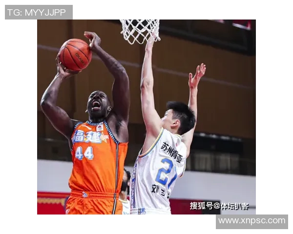 成都篮球队配合变革引发热议球迷期待新战术带来的精彩表现MBA